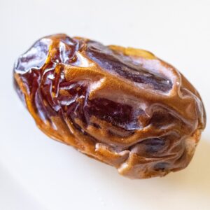 date, fruit, food-6474986.jpg