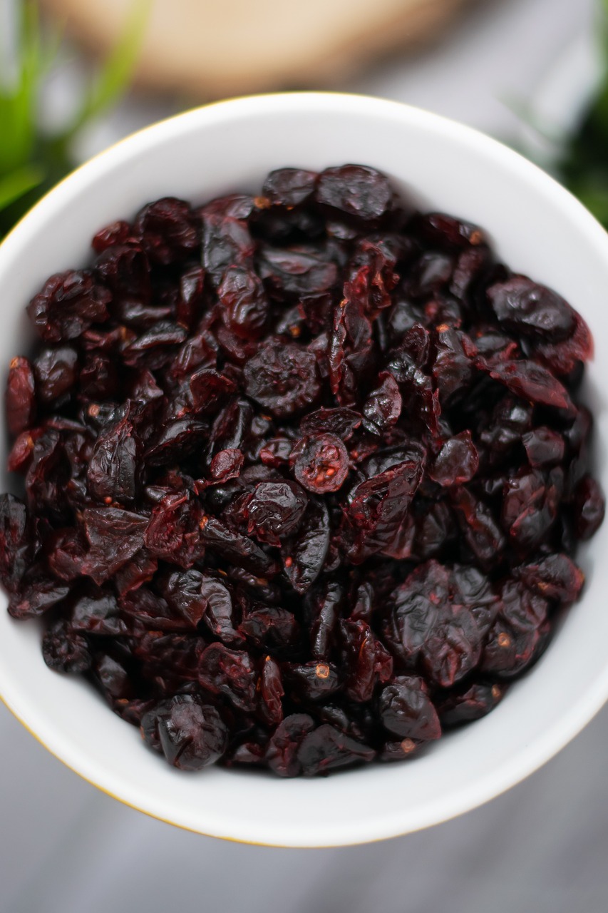 fruit, cranberries, dried cranberries-6810409.jpg