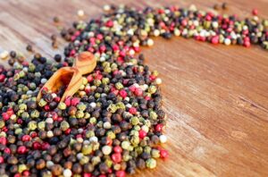 peppercorns, seasoning, spices-3061211.jpg