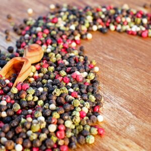 peppercorns, seasoning, spices-3061211.jpg